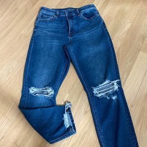 American Eagle Mom Jean